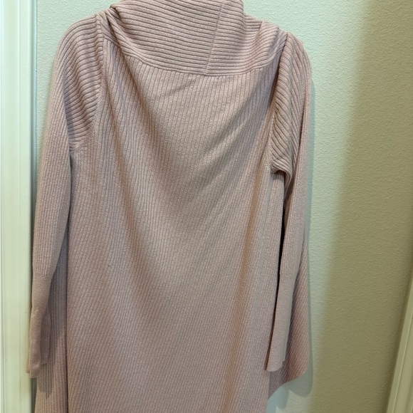 Leith Blush Ribbed Cardigan - Picture 2 of 2